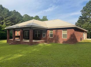 101 Estates Dr, Opp, AL 36467