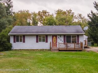 8183 Columbia Hwy, Eaton Rapids, MI 48827