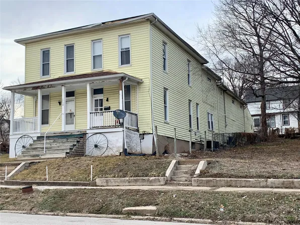 1718 Chestnut St, Hannibal, MO 63401