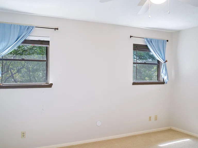 1704 Crystal Hills Dr — Photo 20