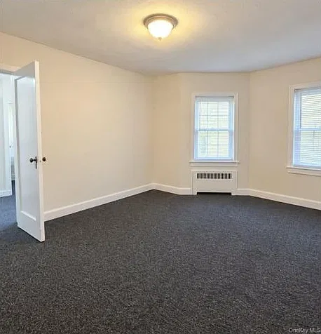 2 bed, 1.0 bath, 3276 sqft, $3,000 — Photo 3