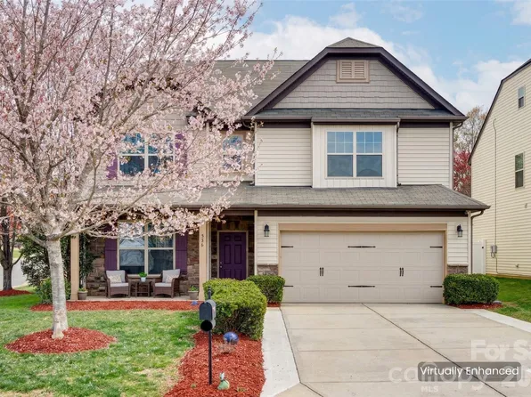 526 Danson Dr, Fort Mill, SC 29715