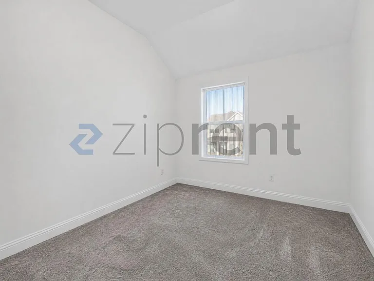 1408 Bonsmara Dr — Photo 26