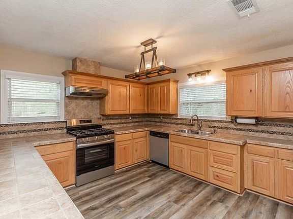 5th image of 4205 N Tram Rd