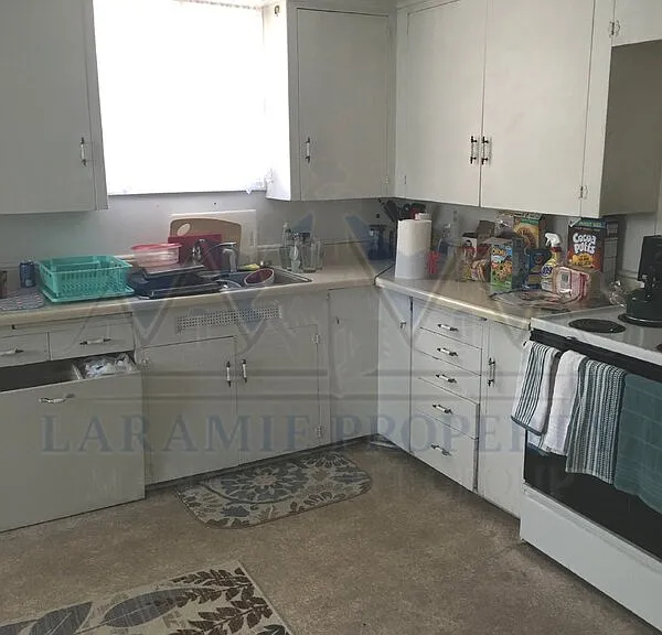 315 Flint St #C — Photo 6