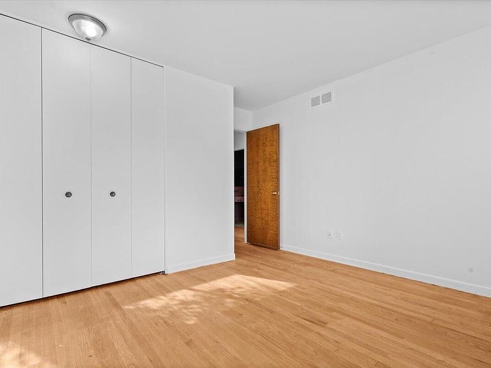 1551 Chateaufort Pl, photo 21