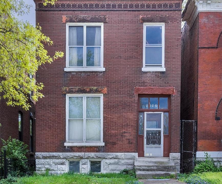 1st image of 2904 Park Ave