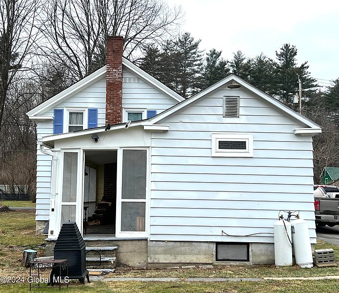4th image of 55 S Union Street