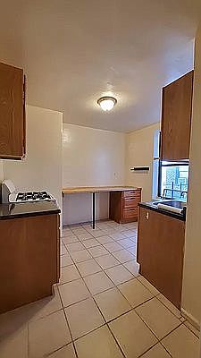 2nd image of 60 E 17th St APT 4D