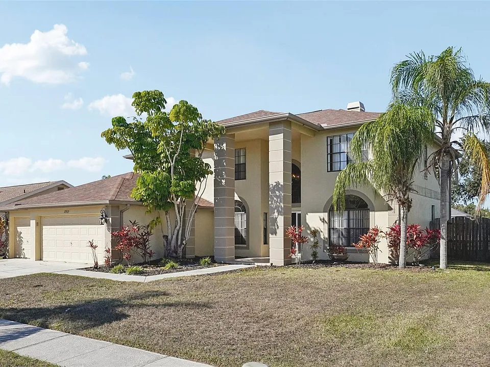 12929 Prestwick Dr