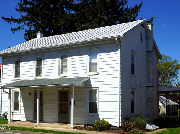 212 S High St, Selinsgrove, PA 17870
