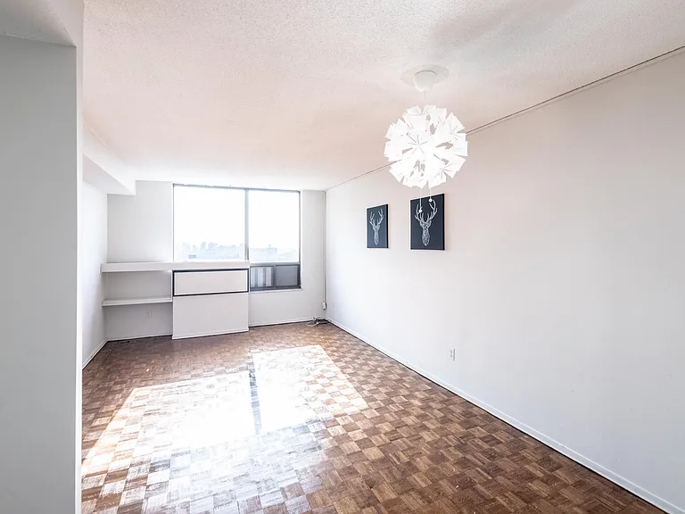2360 Dundas St W #2350 — Photo 36