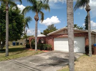 13215 Ridge Rd, Largo, FL 33778