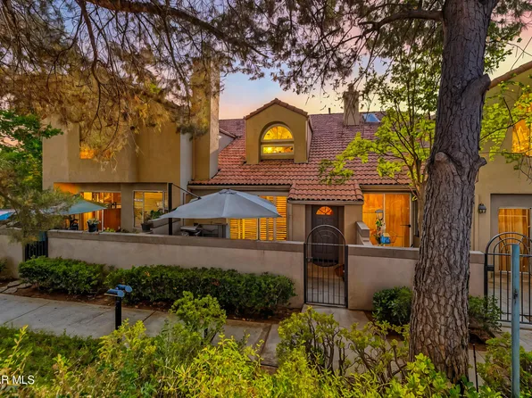 22203 Shadow Valley Cir, Chatsworth, CA 91311