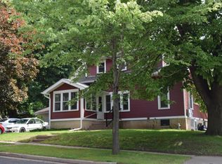 960 Adams St, Hammond, WI 54015