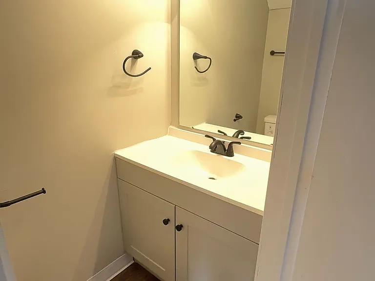 River Oaks Townhomes at Fox Chapel — Photo 84