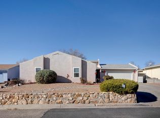713 Campfire Rd SE, Rio Rancho, NM 87124