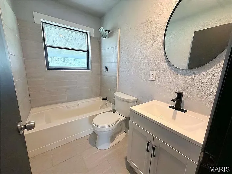 1150 Price St — Photo 4