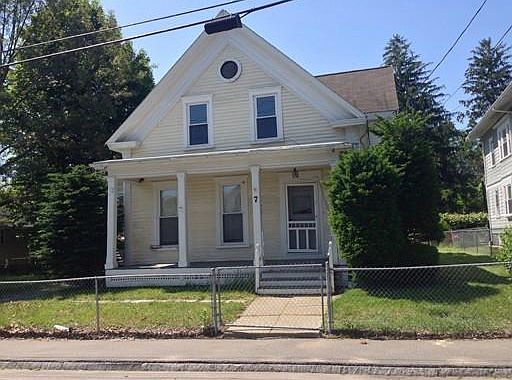 2nd image of 7 Sumner St