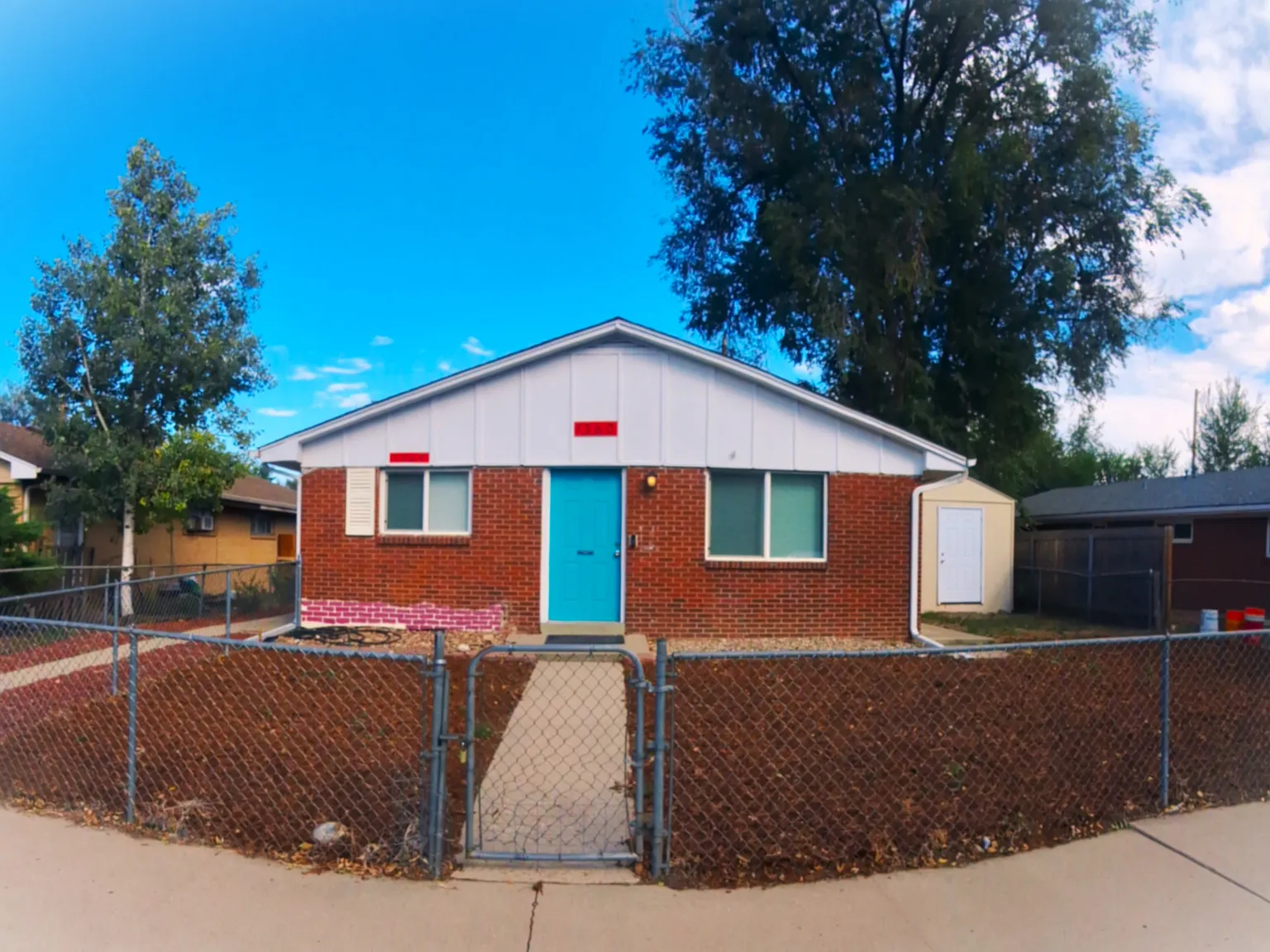 2 bed, 822 sqft, $1,810 — Photo 1