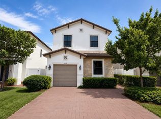 3448 W 110th Ter, Hialeah, FL 33018