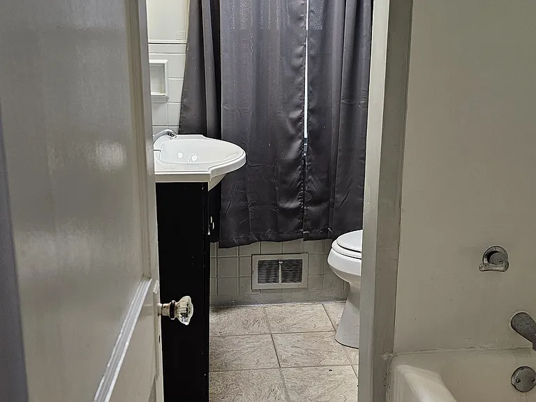 1009 Pittsburgh St #109 — Photo 10