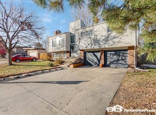 6813 W Hinsdale Pl, Littleton, CO 80128