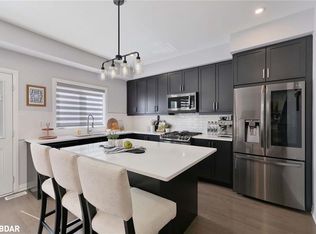 74 Leeson St N, Grand Valley, ON L9W7P9