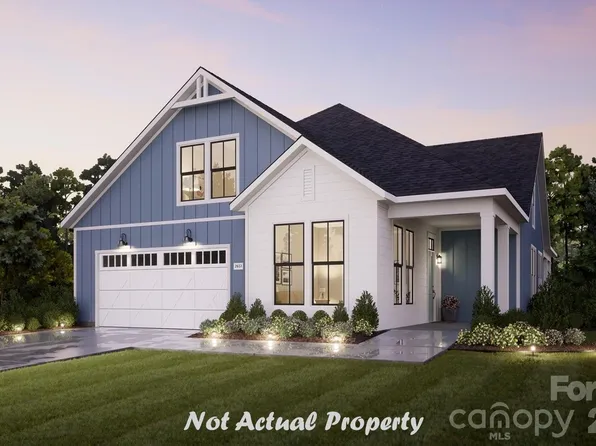 188 Alenda Lux Cir, Mooresville, NC 28115
