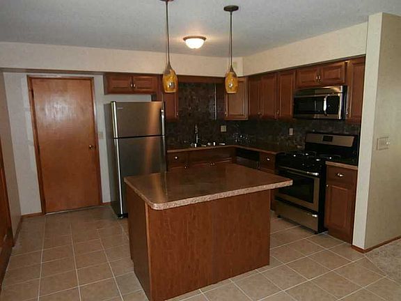 2nd image of 80 Tannery St