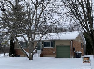 3234 Sheffield Rd, Dayton, OH 45449