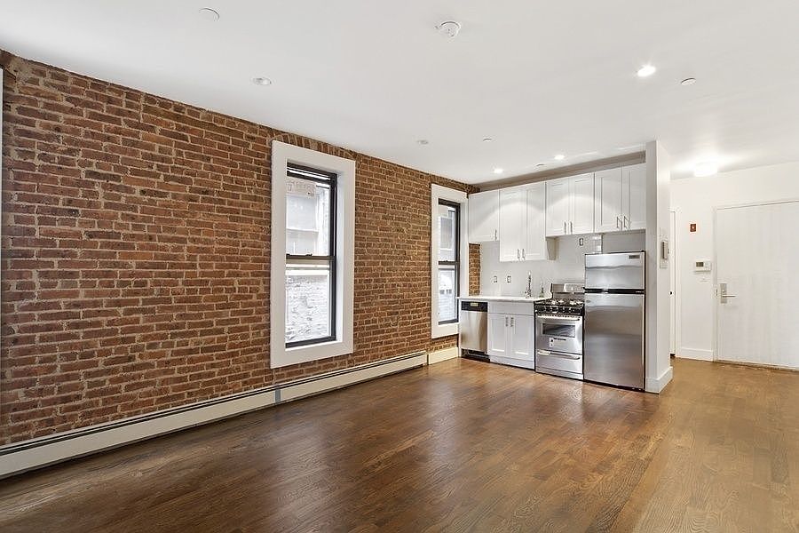 2nd image of 134 E 98th St #2B