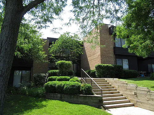 1265 N Sterling Ave #109 Photo 1