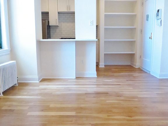 4th image of 542 E 79th St APT 4m