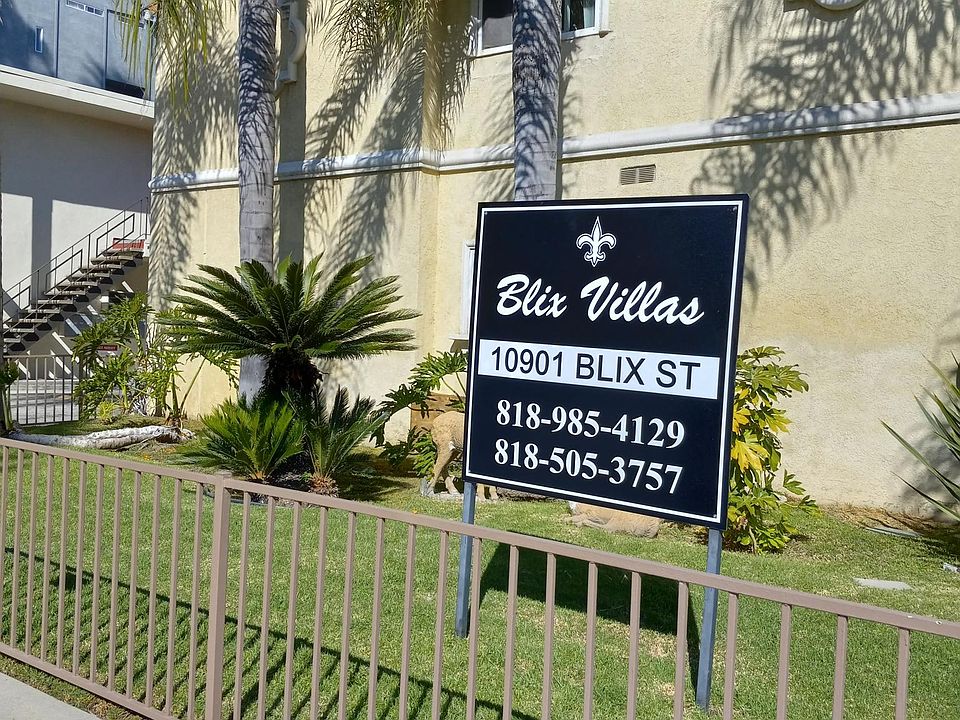 FRONT OF BUILDING