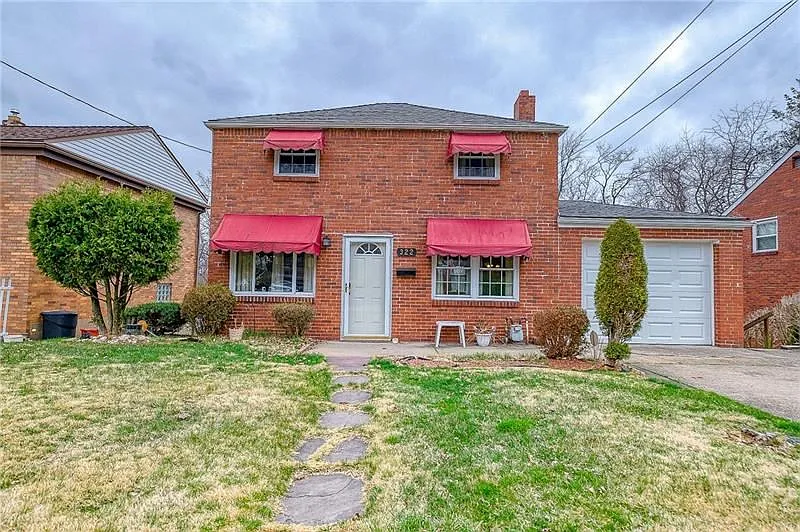 322 Veronica Dr photo 1