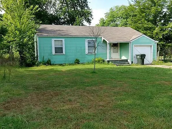 1601 Center Ln, Muskogee, OK 74403