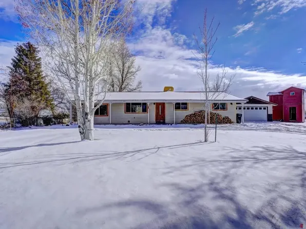200 De Maria Rd, Montrose, CO 81401