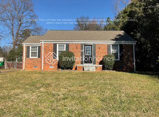 5112 Shady Grove Ln, Charlotte, NC 28217