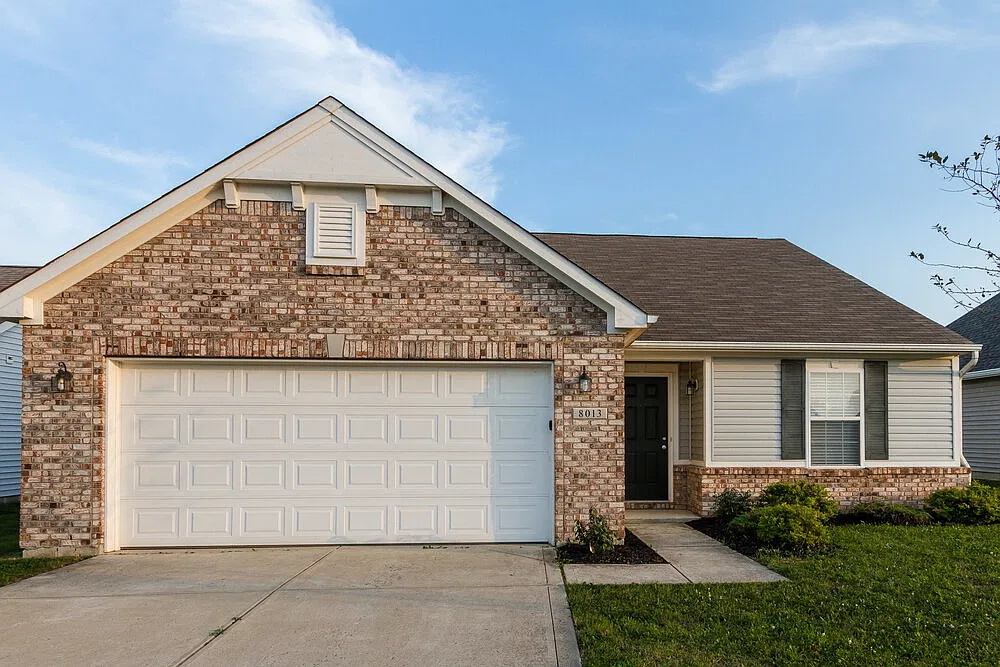 3 bed, 2.0 bath, 1539 sqft, $1,795 — Photo 1