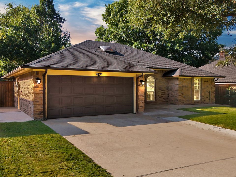 1st image of 5033 Barberry Dr