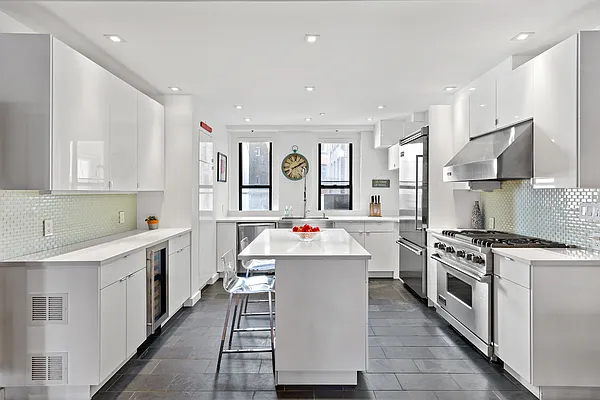 Sold by Brown Harris Stevens | media 4