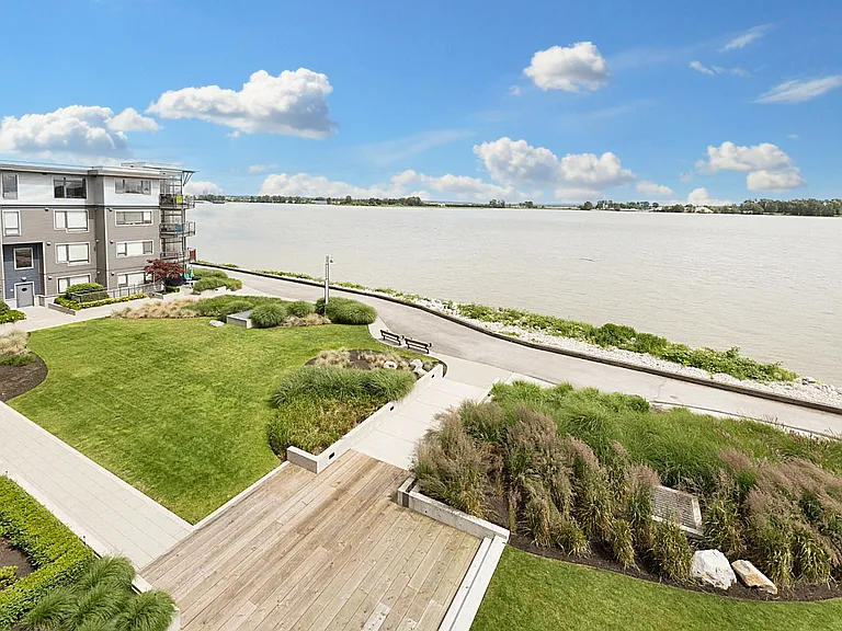 14088 Riverport Way — Photo 7