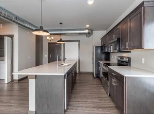 Parkway West, Cedar Rapids, IA 52404