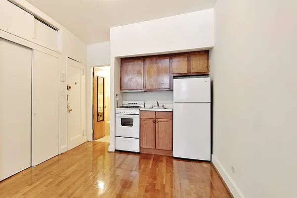 Rented by The Search D&M | media 5