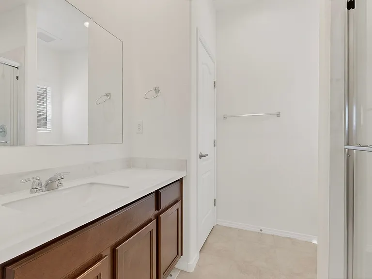 308 Prism Ave SW — Photo 21