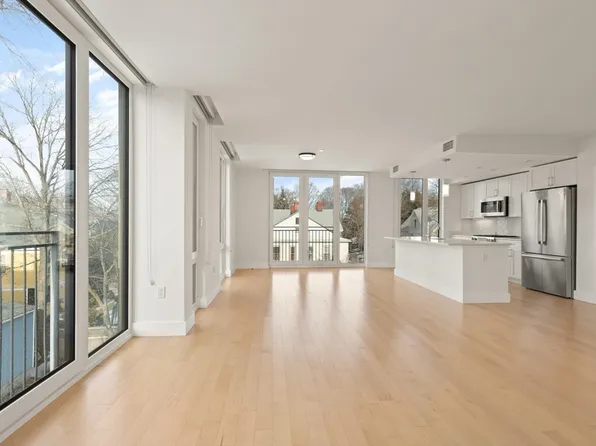 7 Beech St #311, Cambridge, MA 02140