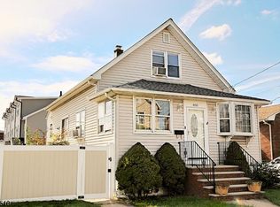 850 McCandless Pl, Linden, NJ