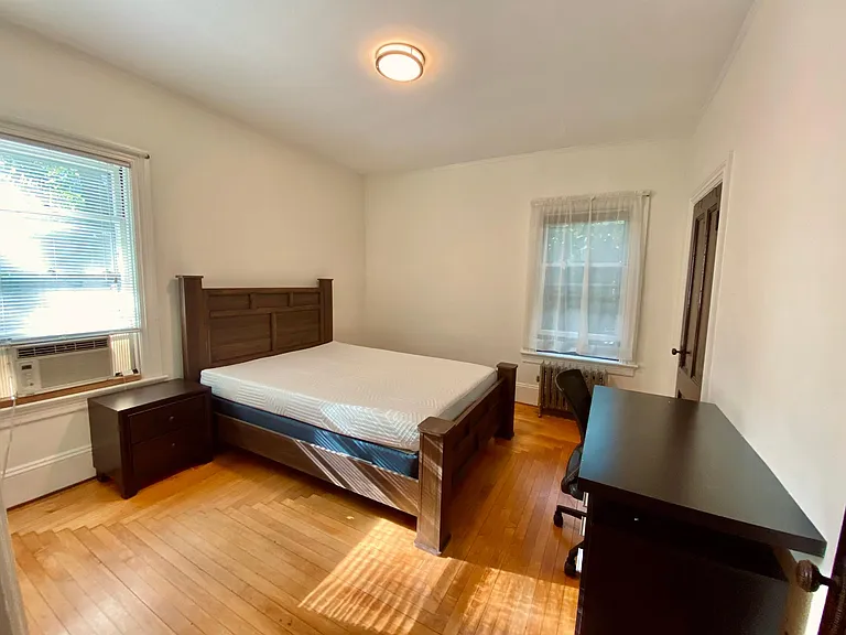 148 Governor St #2 — Photo 15