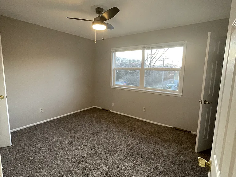 717 S Prairie St #3 — Photo 12